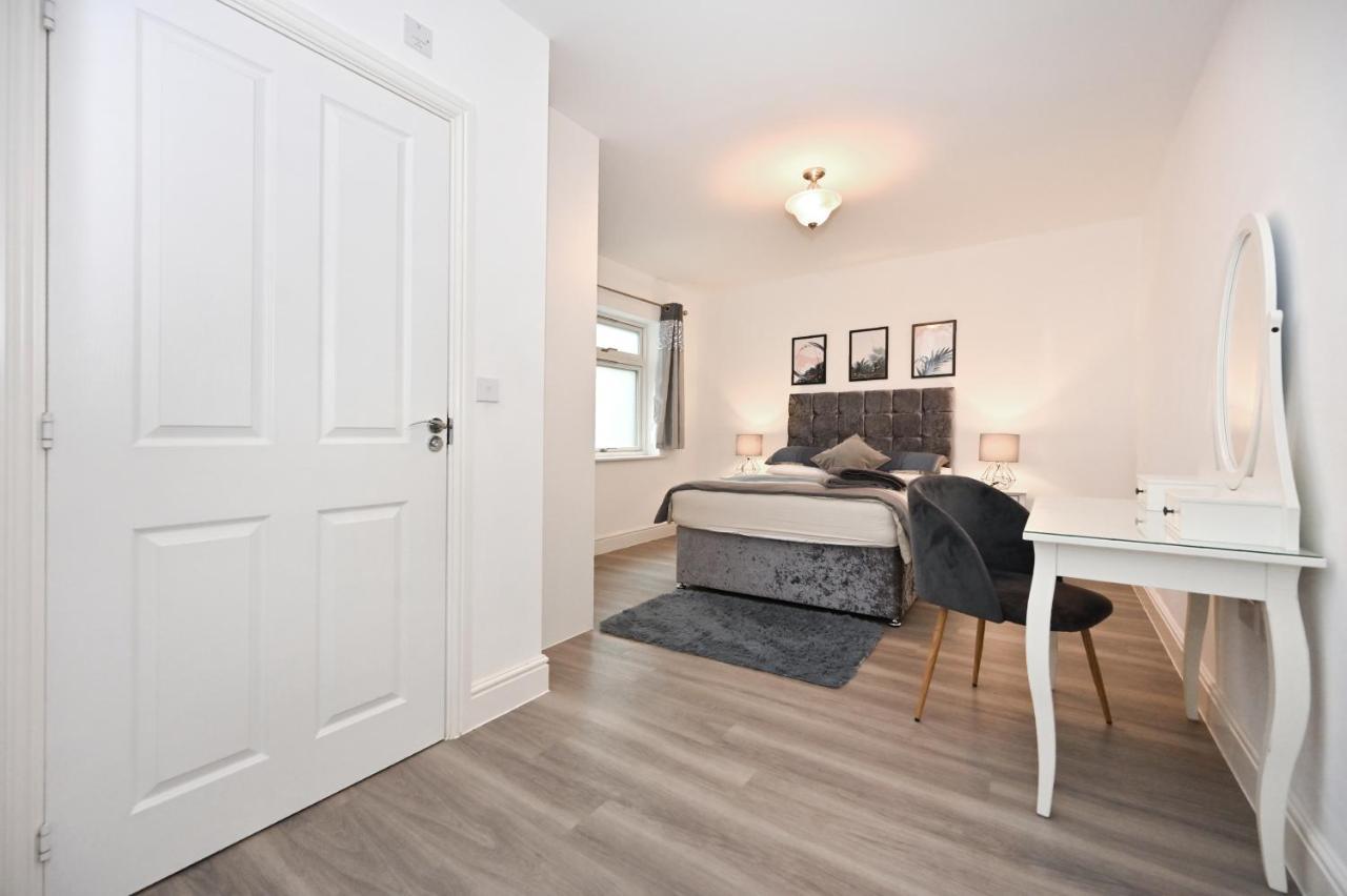 Luxury 2Bedroom - 2Bath - Prime Location - Patio Harrow on the Hill Экстерьер фото