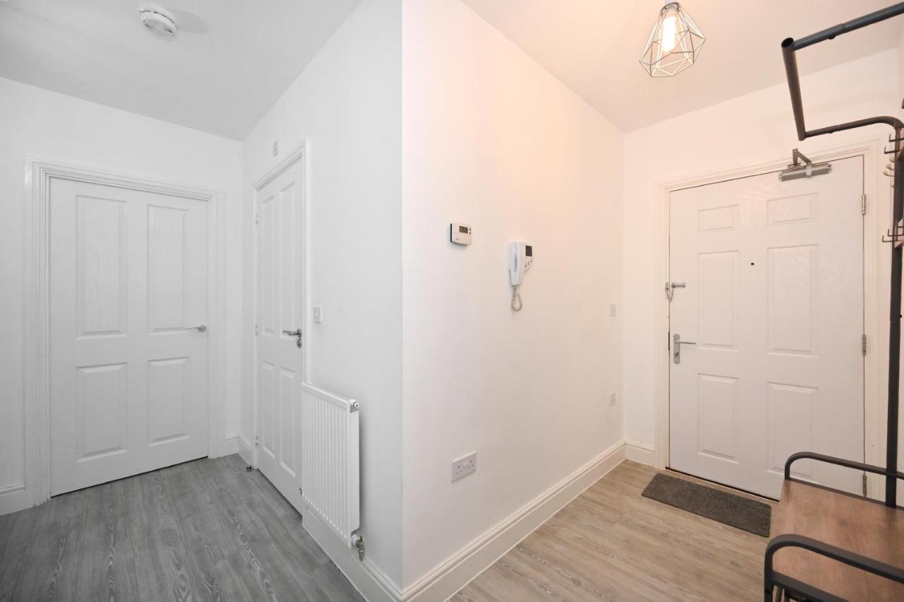 Luxury 2Bedroom - 2Bath - Prime Location - Patio Harrow on the Hill Экстерьер фото